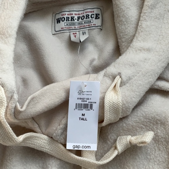 Gap Hoodie Oatmeal Color Medium Tall - Picture 2 of 7
